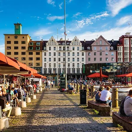 Апартаменти Bryggen Берген